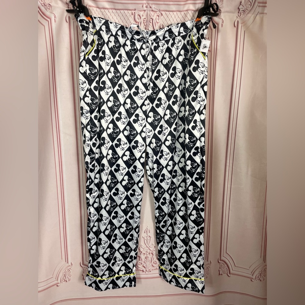 Disney Park Mickey Mouse pajama pants black & white Adult Plus Size 2X WDW Print